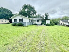 Building Photo - 5503 Annette Dr
