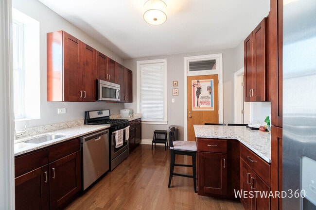 Foto del edificio - 1138 N Winchester-2