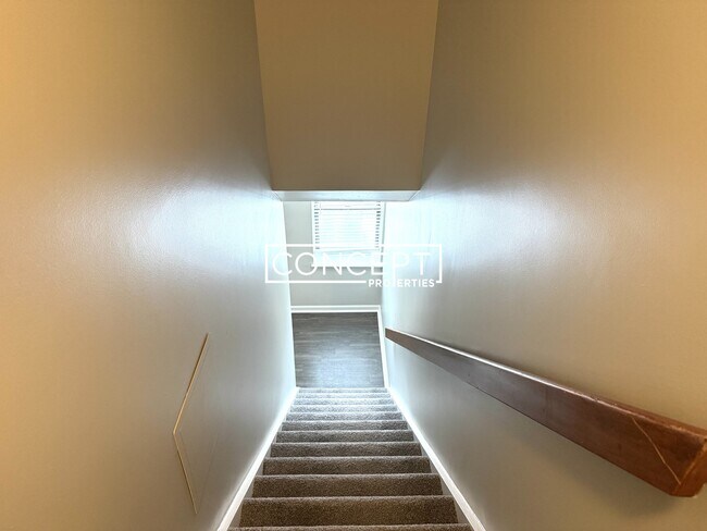 Foto del edificio - 1220 Adams St