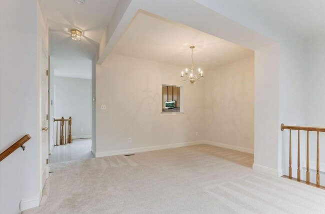 Building Photo - 43784 Brookline Terrace