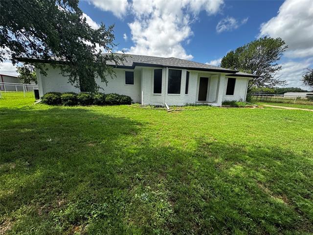 Building Photo - 11072 Foutch Rd