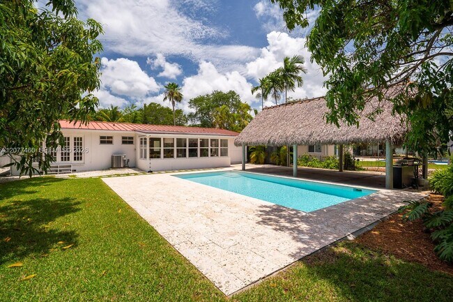 Foto del edificio - 6761 SW 76th Terrace