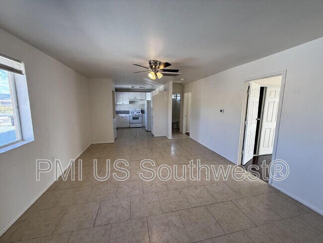 Building Photo - 352 Rio Grande Ct