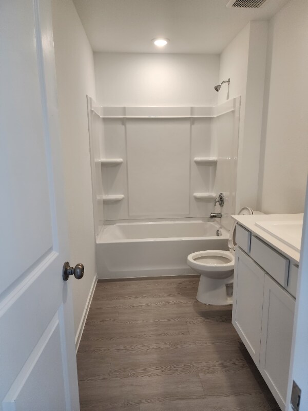 Building Photo - 3045 Fantasy Ter Dr