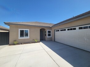 Building Photo - 8308 Grandy St