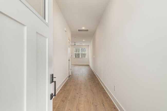 Photo - 725 Caraway Lane House