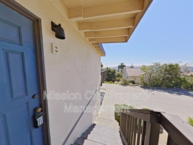 Building Photo - 1767 Grand Ave