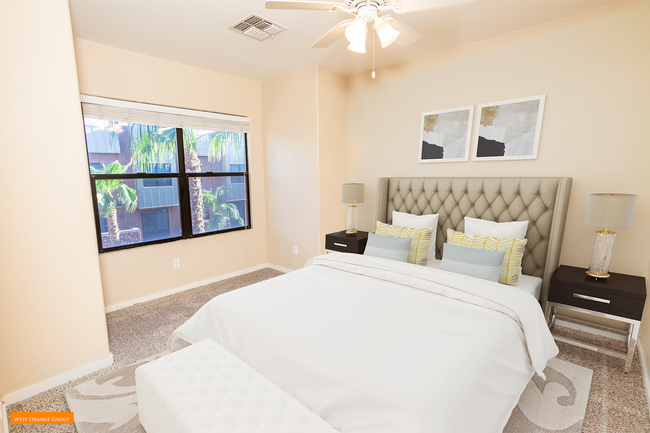 Bedroom 3 - 330 S Farmer Ave