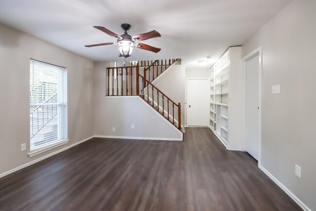 Foto del edificio - 103 Maple Branch St