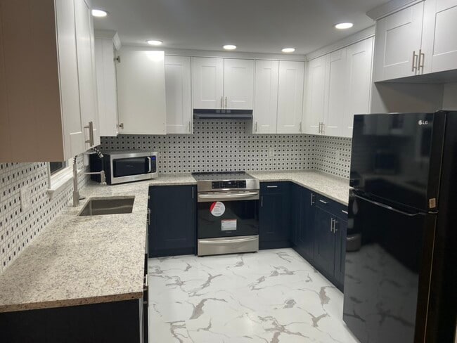 Building Photo - 434 Oldt Rd