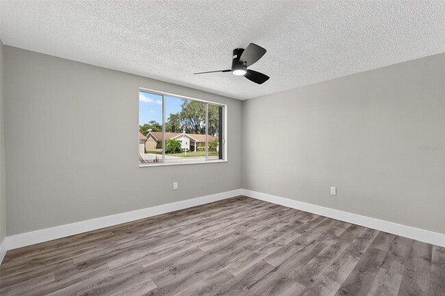 Foto del edificio - 8510 Wagon Wheel Ln