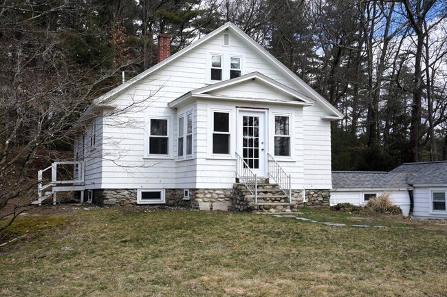 Building Photo - 119 West Main Street