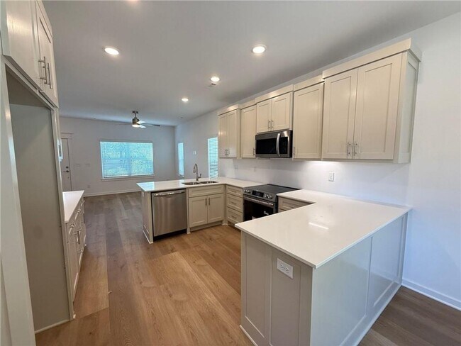 Foto del edificio - 820 Dockery Ln