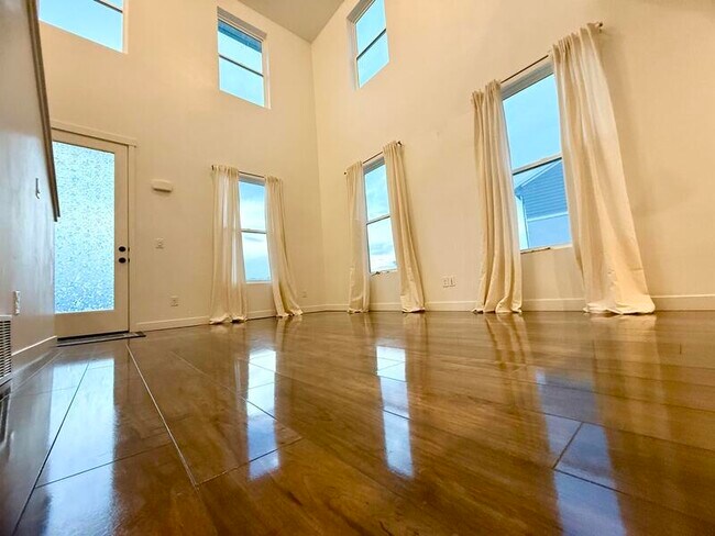 Foto del edificio - 10539 Liv Way