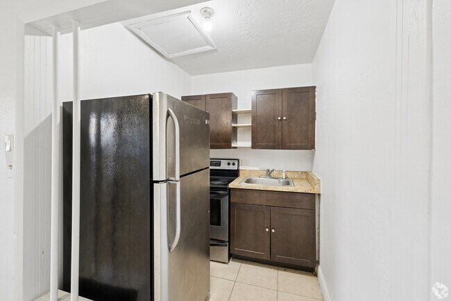 Estudio - 500 pies cuadrados - Cocina - 5932 Pierce St