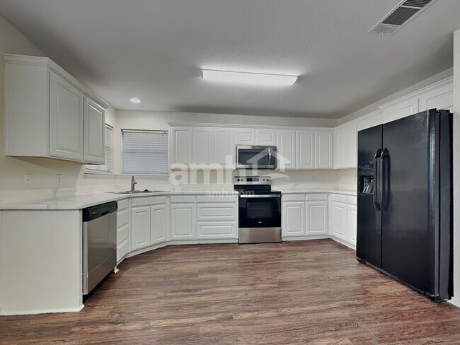 Foto del edificio - 1013 White Marlin Dr