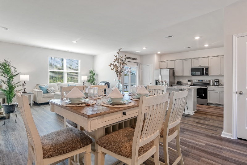 Foto principal - 1211 Rippling Cv Lp SW