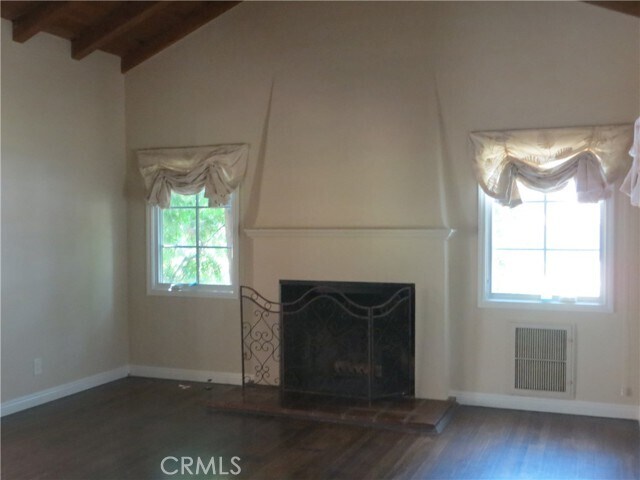 Building Photo - 596 S Berkeley Ave
