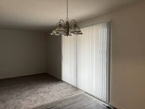 Interior Photo - Corner Place Apartments