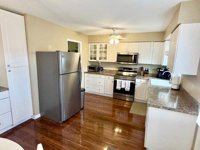 Cocina - 203 Columbia Cmn