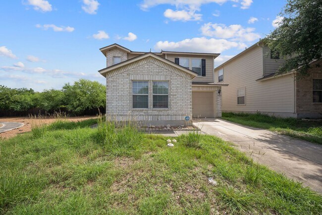 Foto del edificio - 5026 Royal Stable