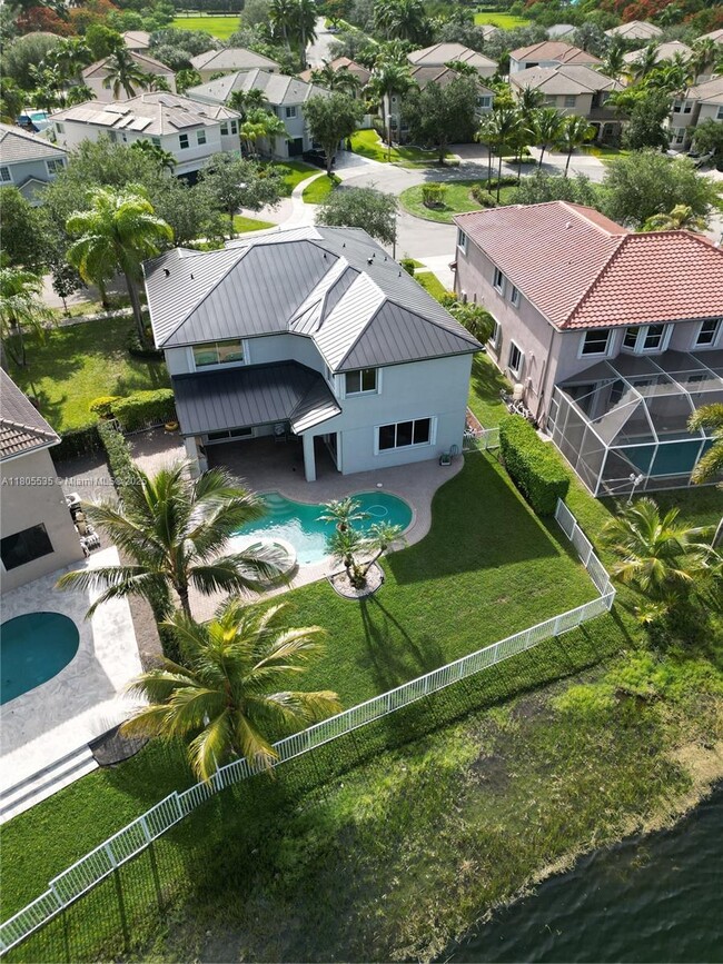 Foto del edificio - 2101 SW 176th Ave