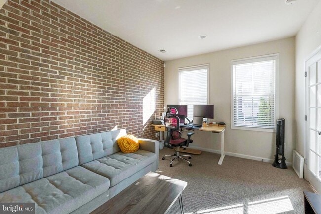 Foto del edificio - 13707 Petrel St