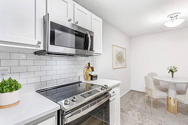 Building Photo - Landmark at Wynton Pointe Apartment Homes