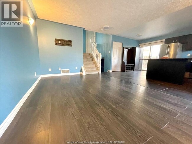 Building Photo - 3490 Caribou Crescent