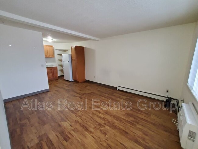 Foto del edificio - 112 Rutgers Ave