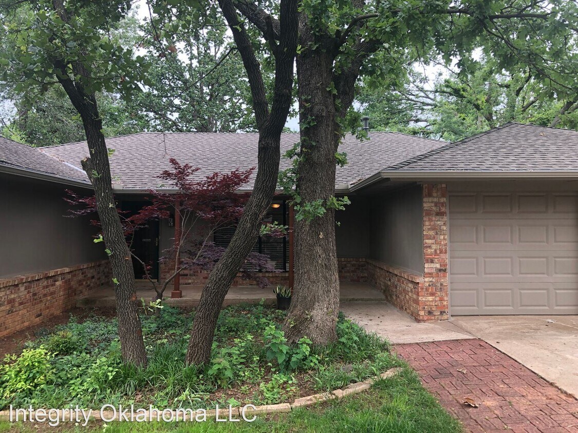 Primary Photo - 3 br, 2 bath House - 908 Elmwood