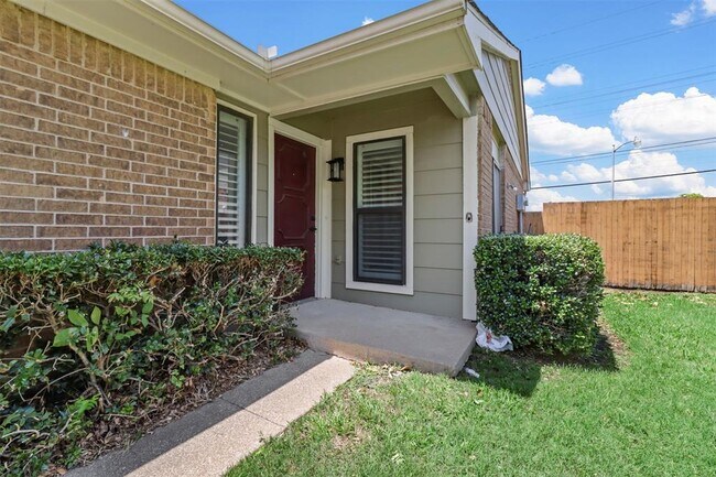 Photo - 1801 W Spring Creek Pkwy Apartment