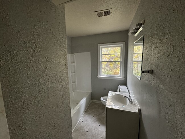 Photo - 2458 N Kitley Ave House