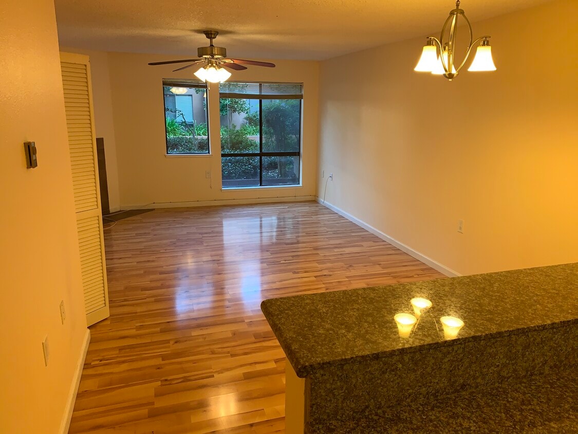 39149 Guardino Dr Unit 148, Fremont, CA 94538 Condo for Rent in