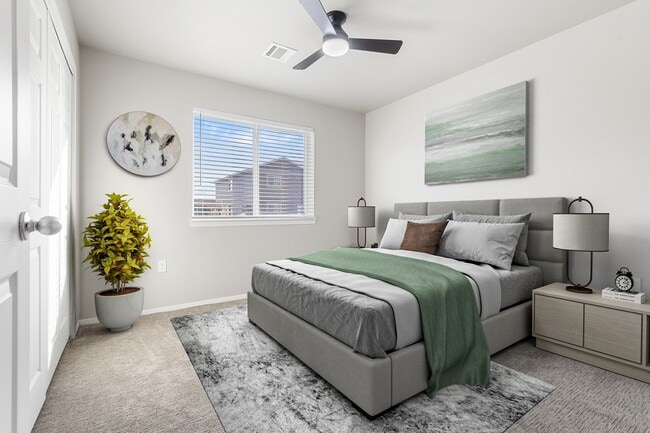 Building Photo - Sawyer Pointe