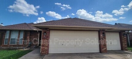 Building Photo - 2816 SE 95th St