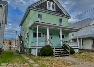 Building Photo - 266 Rutter Ave