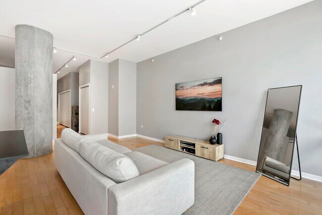 Foto del edificio - 860 W Blackhawk St