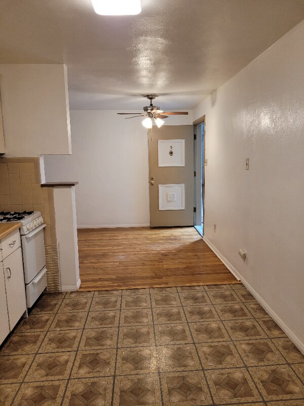 Building Photo - 4145 Magnolia Ave
