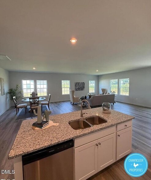 Foto del edificio - 66762 Hardwick Ln