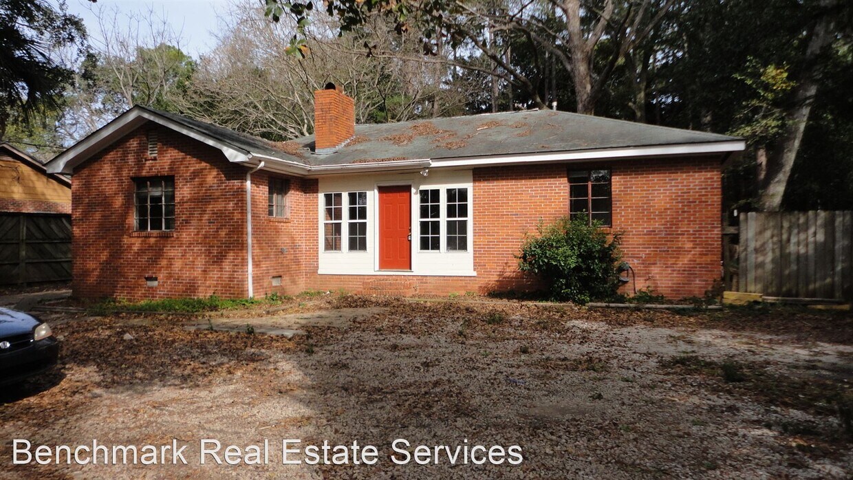 Foto principal - 3 br, 1 bath House - 2310 W. Tennessee St.