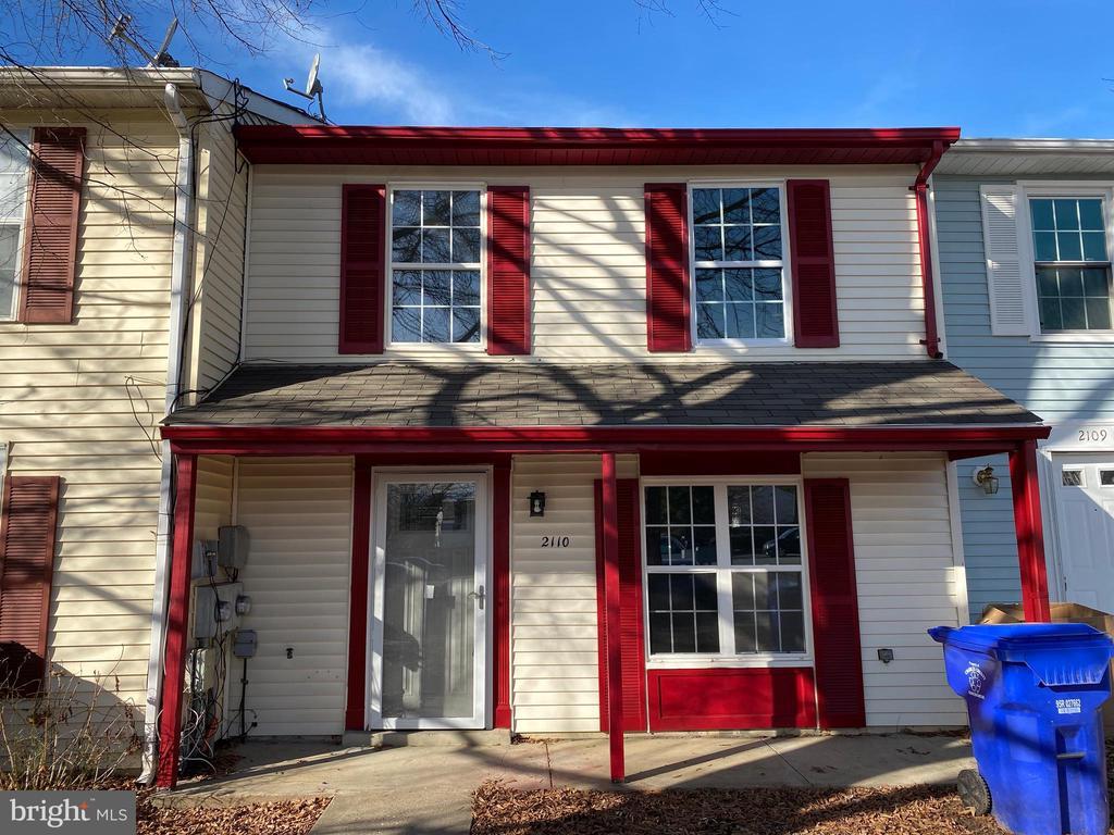 Primary Photo - 2110 Tanglewood Dr