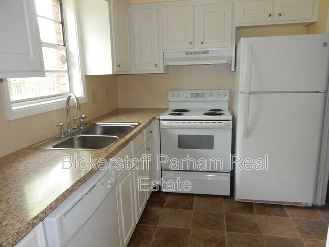 Building Photo - 4000 Fourteenth Avenue