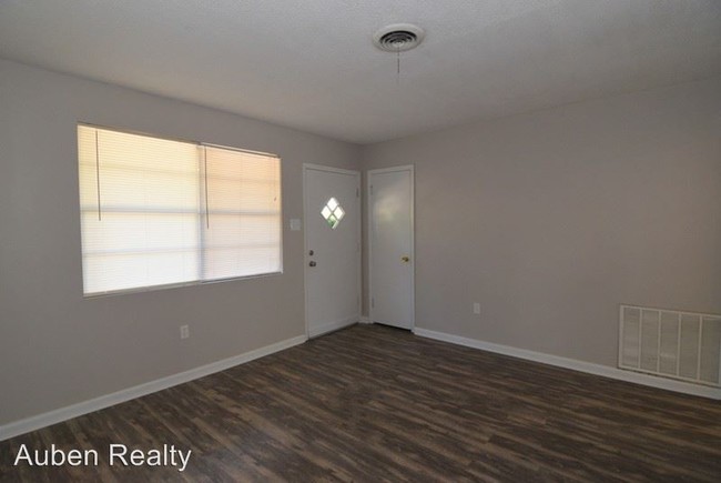 Building Photo - 3 br, 1.5 bath House - 3607 Meadowlark Road