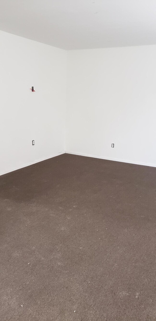 Building Photo - 2675 N 52nd St