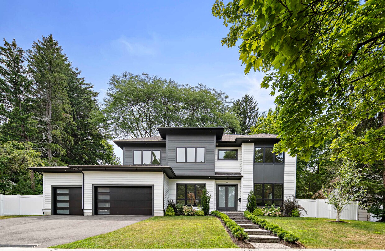 Photo - 55 Rosalie Rd (Newton, MA)
