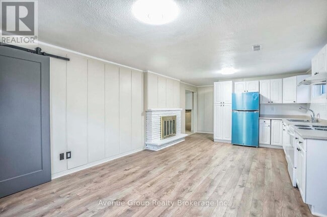 Building Photo - 38 Hopperton Dr