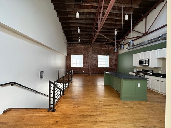 Interior Photo - Hemlock Lofts