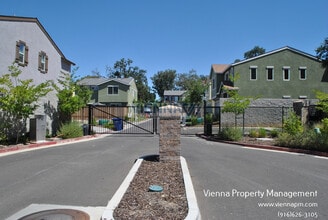 Building Photo - 4818 Morgera Ln