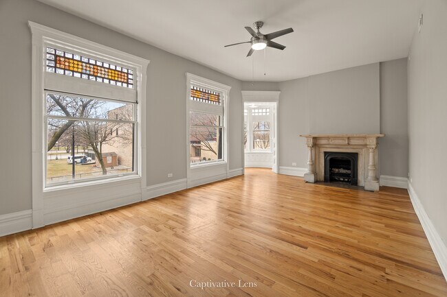 Foto del edificio - 3316 S Calumet Ave